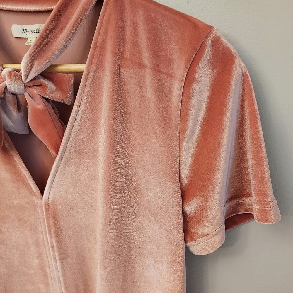 Madewell Short Sleeve Velvet Tie Neck Top Size Medium Boho Dried Coral - Picture 6 of 11
